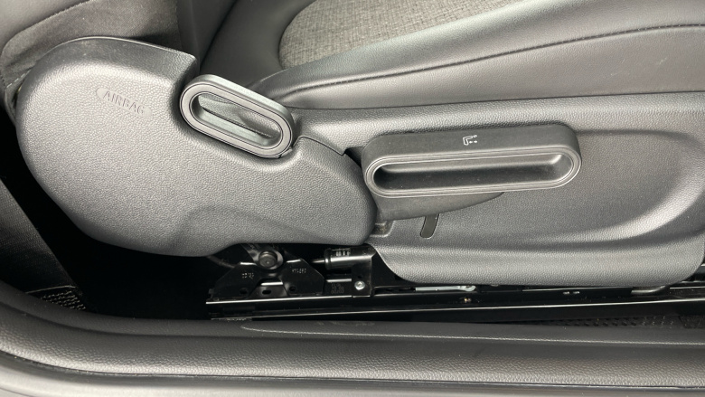 MINI Hatchback 135kW Cooper S Level 2 33kWh 3dr Auto Electric Hatchback